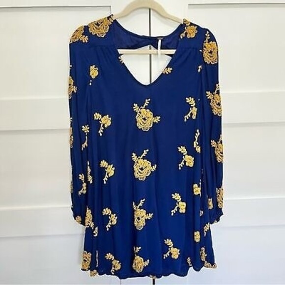 Free People Floral Embroidered Open Back Swing Dress Long Sleeve blue Small - Picture 2 of 8